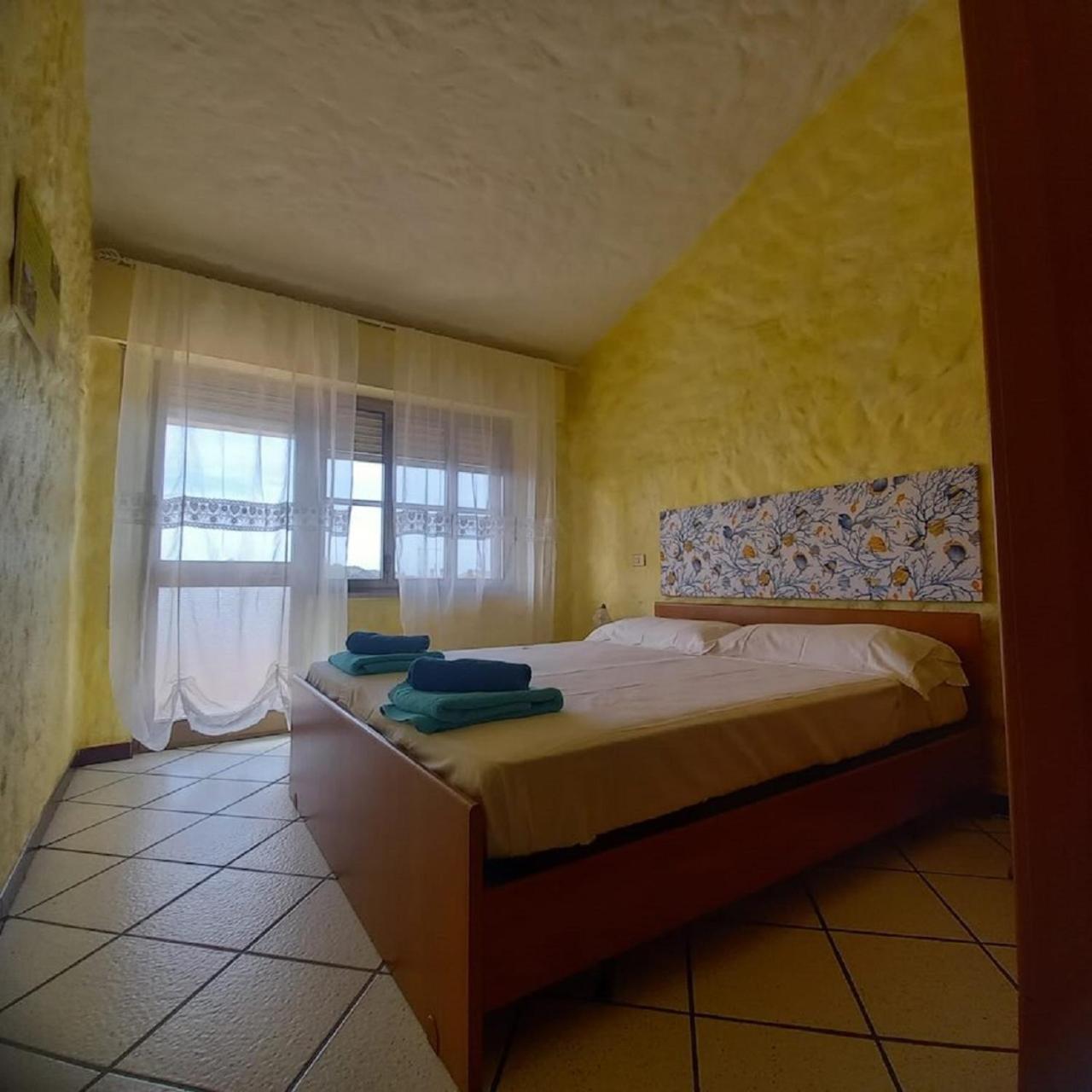 La Ginestra Apartment Cabras Ngoại thất bức ảnh
